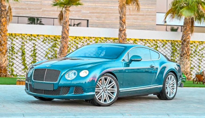 Luxury and sports car rental in dubai