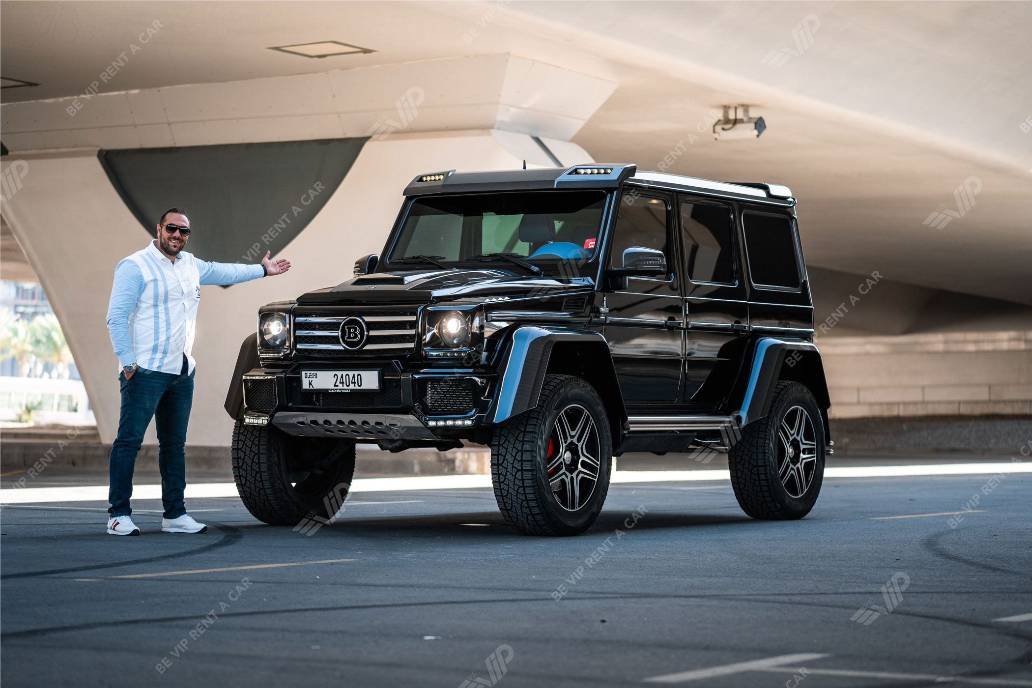 Mercedes-G500-Brabus-for-Rent