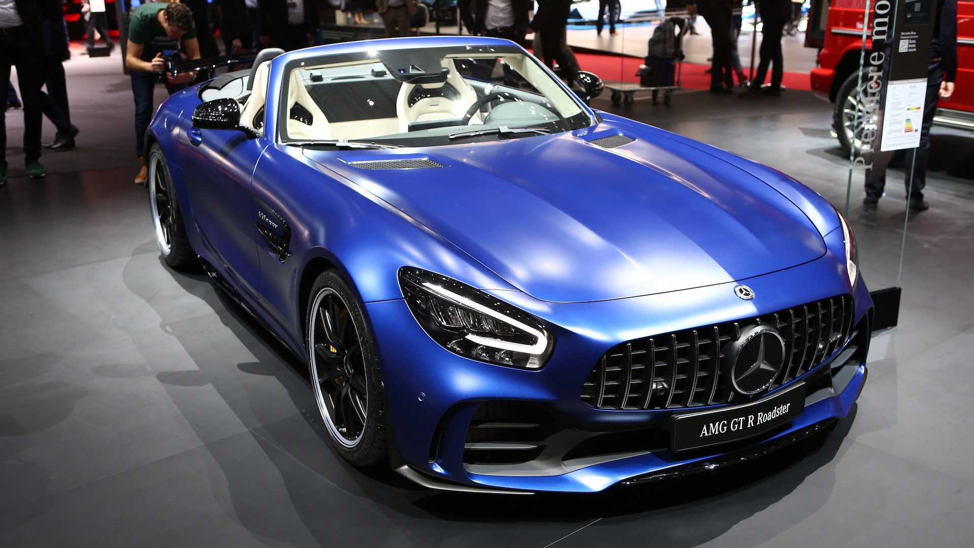 mercedes-amg-gt-r-roadster1